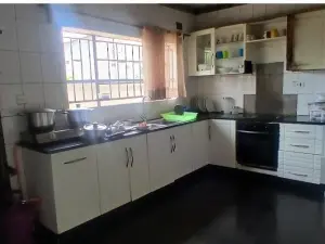 5 Bedroom House to Rent in Southerton