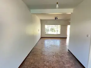 Flat/Apartment to Rent in Avondale West