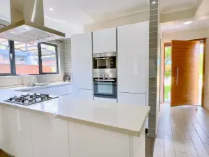 Townhouse/Cluster to Rent in Greendale