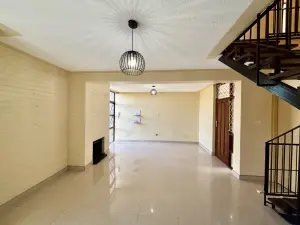Townhouse/Cluster to Rent in Sentosa