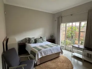 Townhouse/Cluster to Rent in Newlands