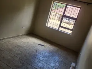 3 Bedroom Cottage/Garden Flat to Rent in Belvedere