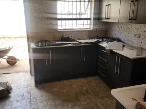 3 Bedroom Cottage/Garden Flat to Rent in Belvedere