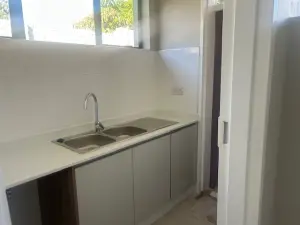 3 Bedroom Cottage/Garden Flat to Rent in Northwood