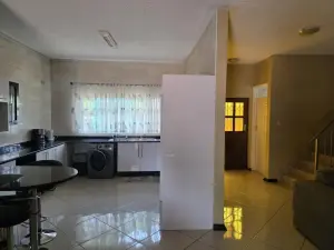 Flat/Apartment to Rent in Mount Pleasant
