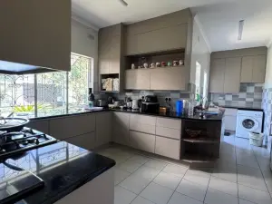 3 Bedroom House to Rent in Alexandra Park