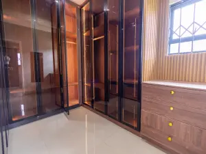 4 Bedroom House to Rent in Mount Pleasant Heights