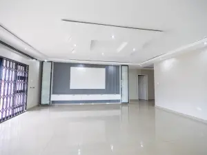 4 Bedroom House to Rent in Mount Pleasant Heights