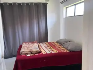 4 Bedroom House to Rent in Sandton Park