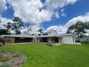 3 Bedroom House to Rent in Chisipite