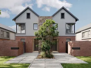 Residential Stand for Sale in Logan Park