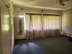 4 Bedroom House to Rent in Greendale