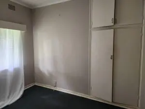 4 Bedroom House to Rent in Greendale