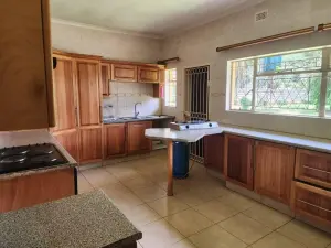 4 Bedroom House to Rent in Greendale