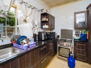 Townhouse/Cluster to Rent in Parktown