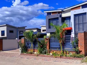 Townhouse/Cluster for Sale