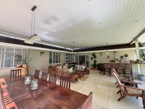 4 Bedroom House to Rent in Alexandra Park