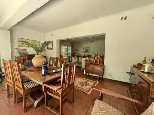 4 Bedroom House to Rent in Alexandra Park