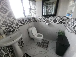 4 Bedroom House to Rent in Msasa Park