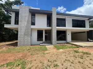 Townhouse/Cluster for Sale