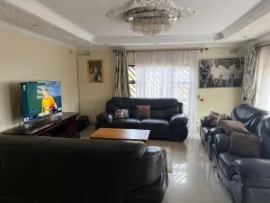 4 Bedroom House to Rent in Madokero Estates