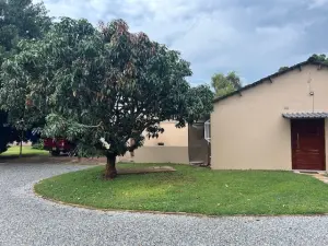 2 Bedroom Cottage/Garden Flat to Rent in Northwood