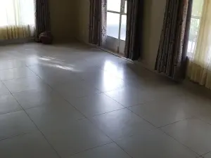 3 Bedroom Cottage/Garden Flat to Rent in Helensvale