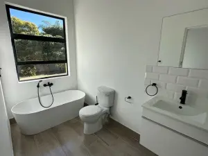 Flat/Apartment to Rent in Newlands