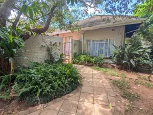 4 Bedroom House to Rent in Mount Pleasant
