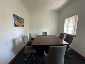 Office to Rent in Borrowdale