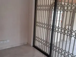 Flat/Apartment to Rent in Newlands