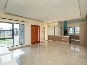 Townhouse/Cluster to Rent in Fairview