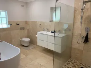 Townhouse/Cluster to Rent in Borrowdale Brooke