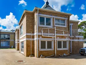 3 Bedroom House to Rent in Mount Pleasant