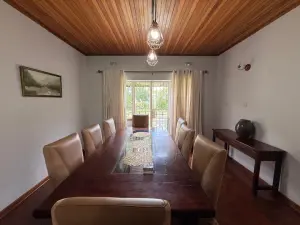 3 Bedroom House to Rent in Alexandra Park