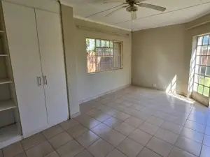 Townhouse/Cluster to Rent in Mandara