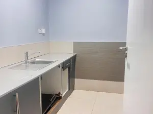 Office to Rent in Borrowdale