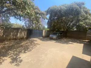 Office to Rent in Avenues