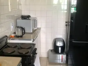 Flat/Apartment to Rent in Avenues