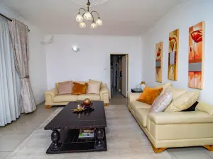 2 Bedroom House to Rent in Mount Pleasant