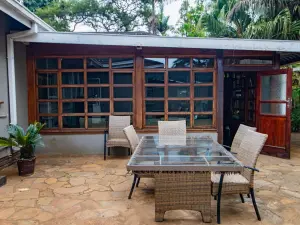 2 Bedroom House to Rent in Mount Pleasant