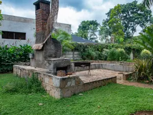 2 Bedroom House to Rent in Mount Pleasant