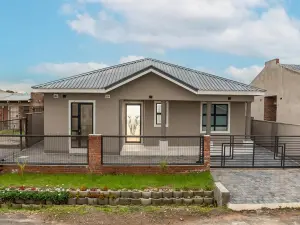 Townhouse/Cluster for Sale