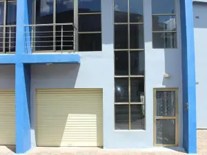 Flat/Apartment to Rent in Newlands