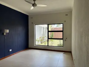 Townhouse/Cluster to Rent in Newlands