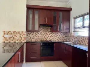 Townhouse/Cluster to Rent in Newlands