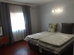 Flat/Apartment to Rent in Avenues