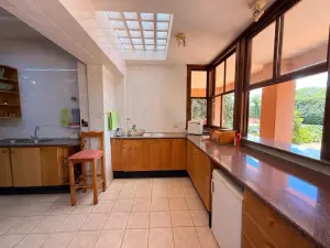 4 Bedroom House to Rent in Alexandra Park
