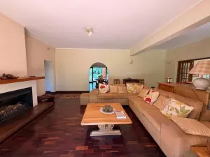 4 Bedroom House to Rent in Alexandra Park