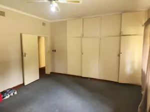 4 Bedroom House to Rent in Greendale